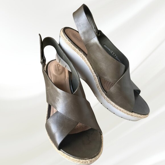 Clarks Palm Glow Olive Green Wedge Sandals Size 9 - Picture 10 of 16